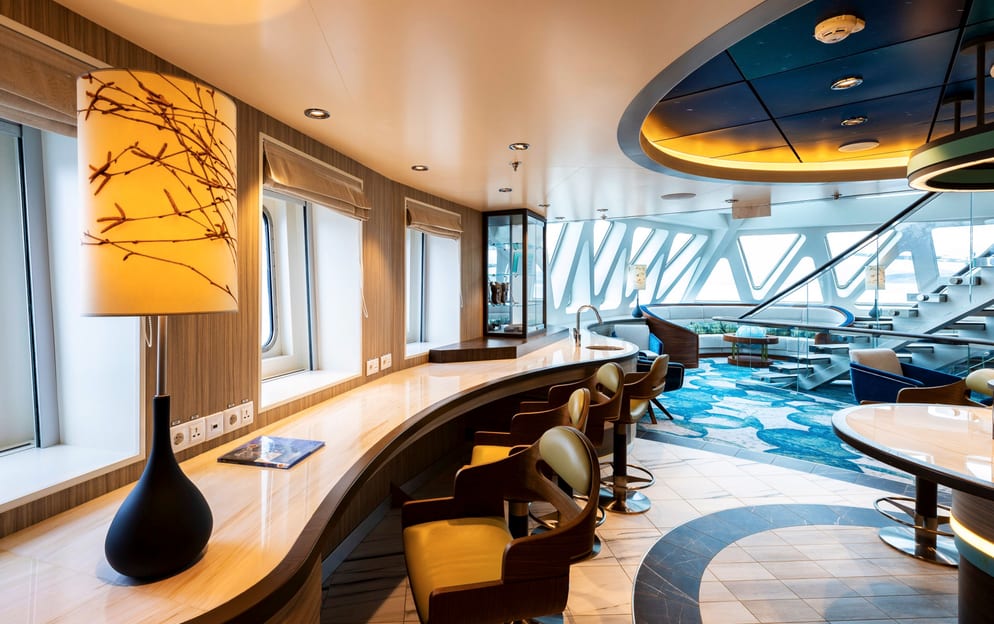 AE Expeditions, SYLVIA EARLE, Sylvia Earle, Richard I'Anson-3.jpg